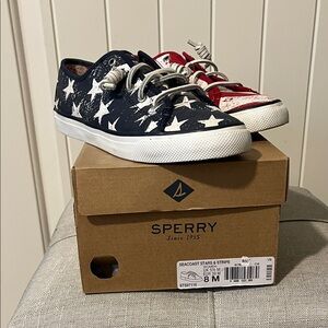 Women’s Sperry Seacoast Sneakers, size 8